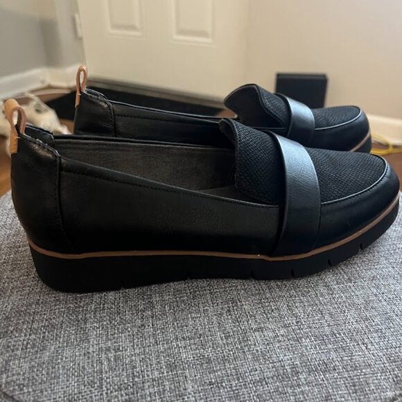 Black Women's Loafers - Picture 3 of 4